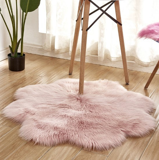 Artificial Woolen Carpet Rug