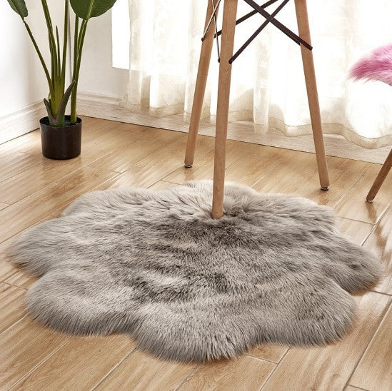 Artificial Woolen Carpet Rug