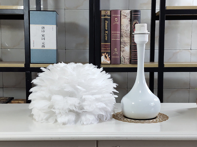 Luxury Feather Table Lamp