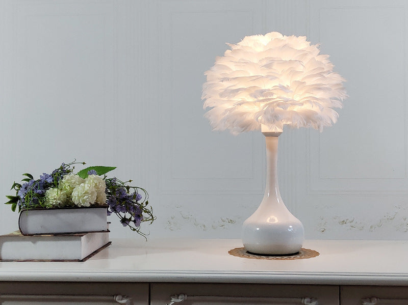 Luxury Feather Table Lamp