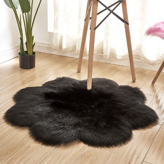 Artificial Woolen Carpet Rug