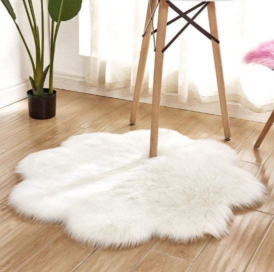 Artificial Woolen Carpet Rug