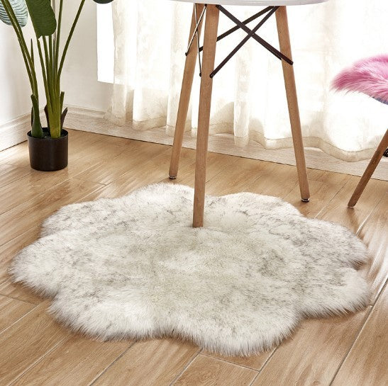 Artificial Woolen Carpet Rug