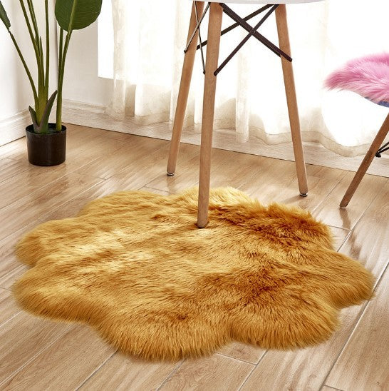 Artificial Woolen Carpet Rug