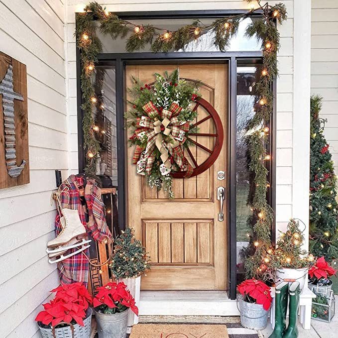 Christmas Holiday Decoration Farmhouse Wagon Wheel